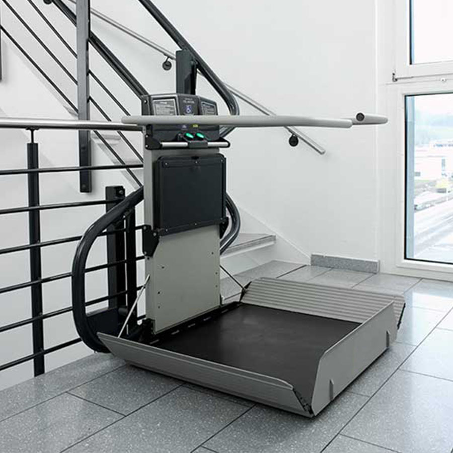 home_apedana_curve home_apedana_curve
